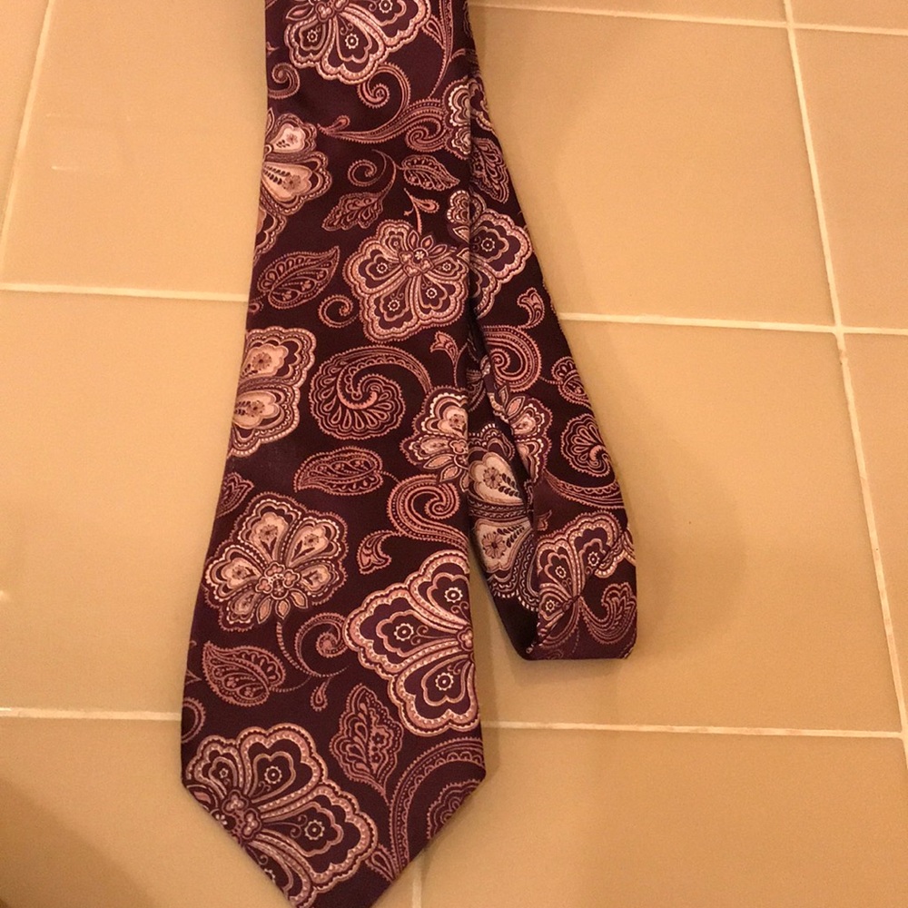 Ike Behar Paisley Tie